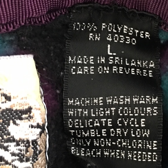 Nordic Fleece
zipperedNavy Blue purple green gray
Size L 2 Zip Side Pockets - Picture 2 of 13